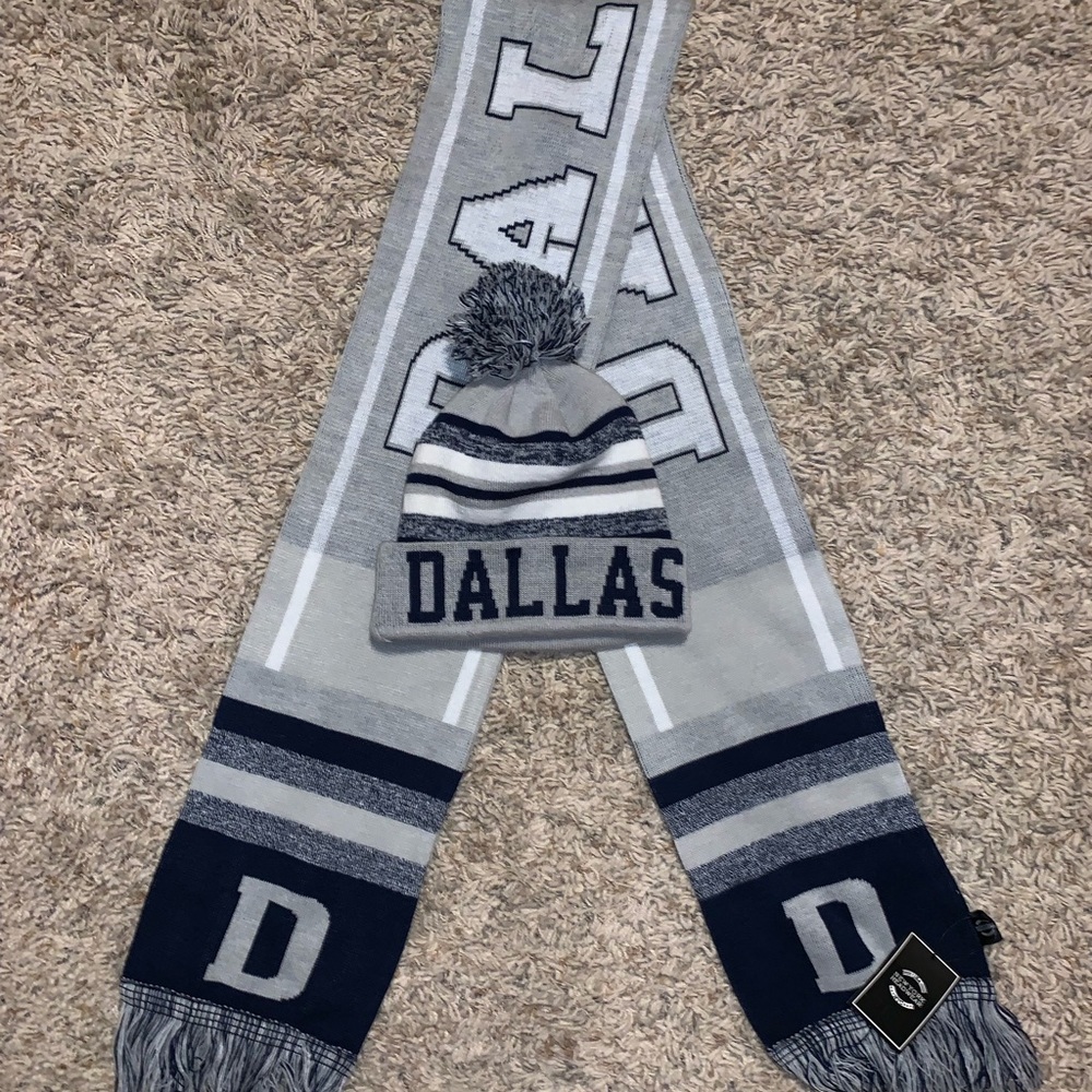 Dallas Cowboys Winter Hat and Scarf combo